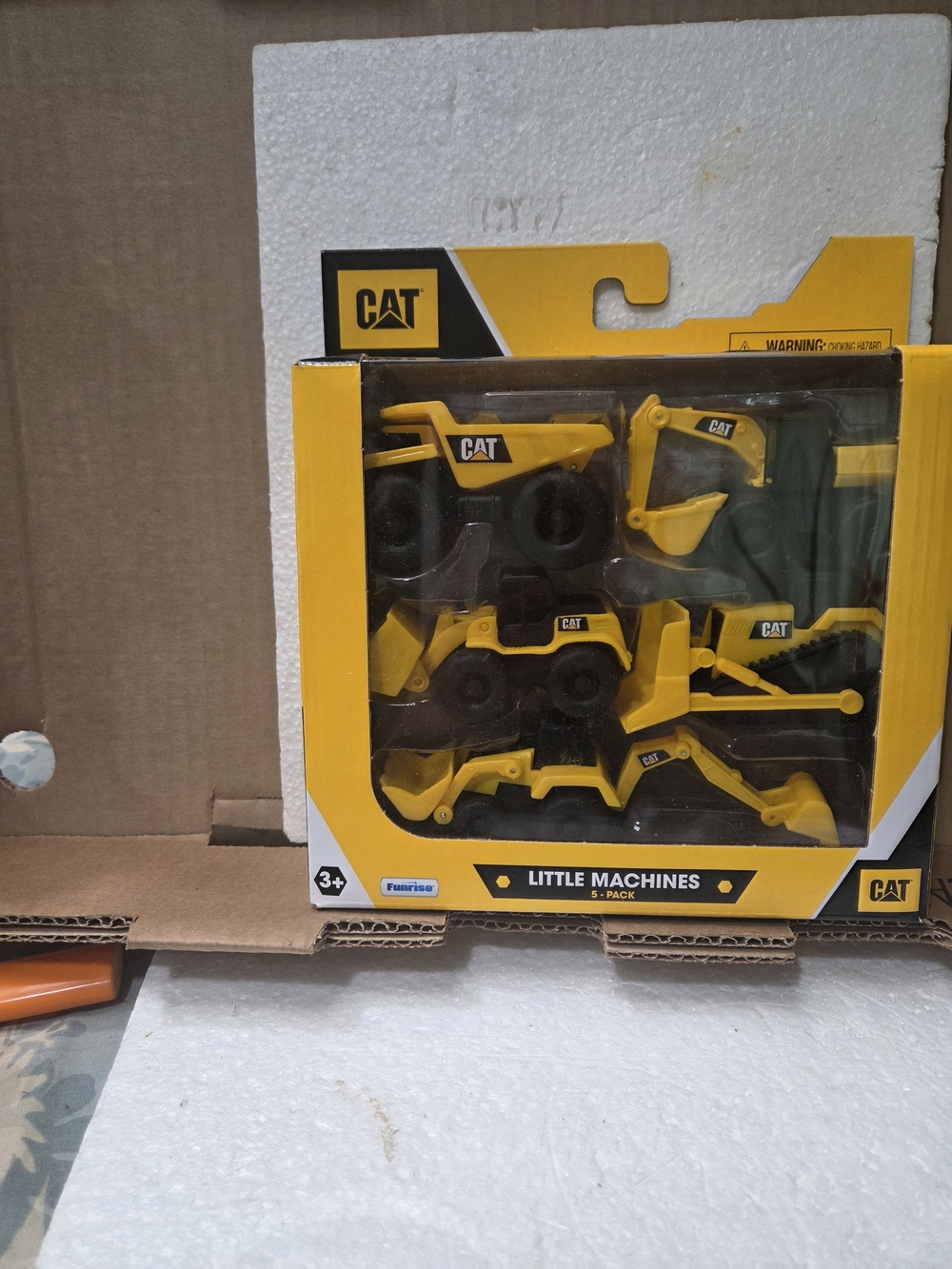 Caterpillar Yellow & Black Little Machines 5-Pack Toy Construction Vehicles